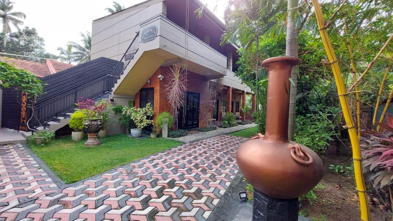 Bed and Breakfast Edwin'S Airport Garden Negombo Exterior foto