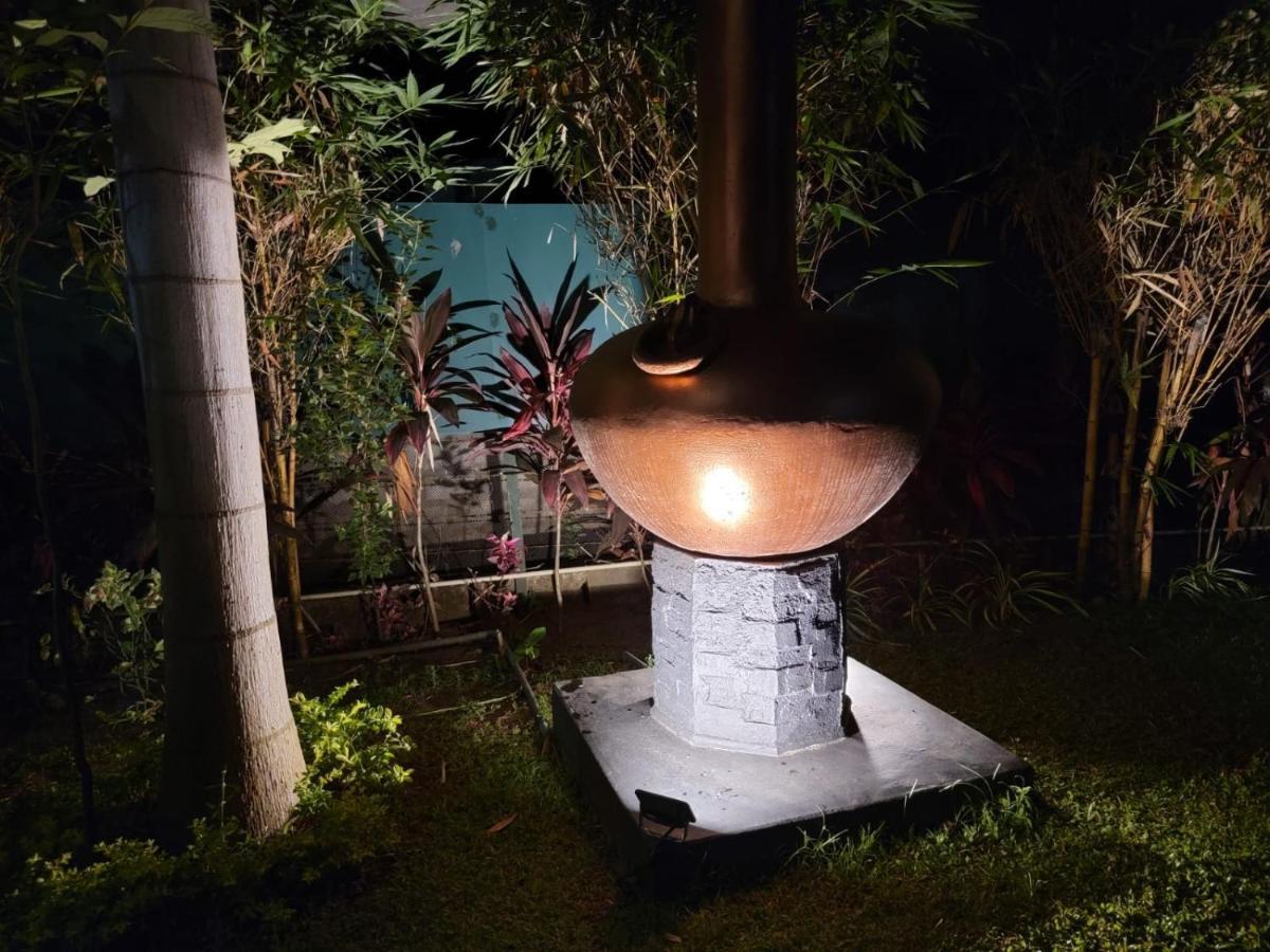 Bed and Breakfast Edwin'S Airport Garden Negombo Exterior foto